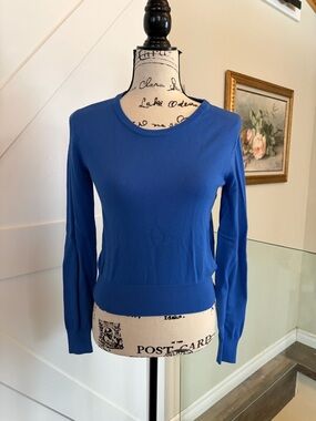 H&M Vibrant Blue Knit Top